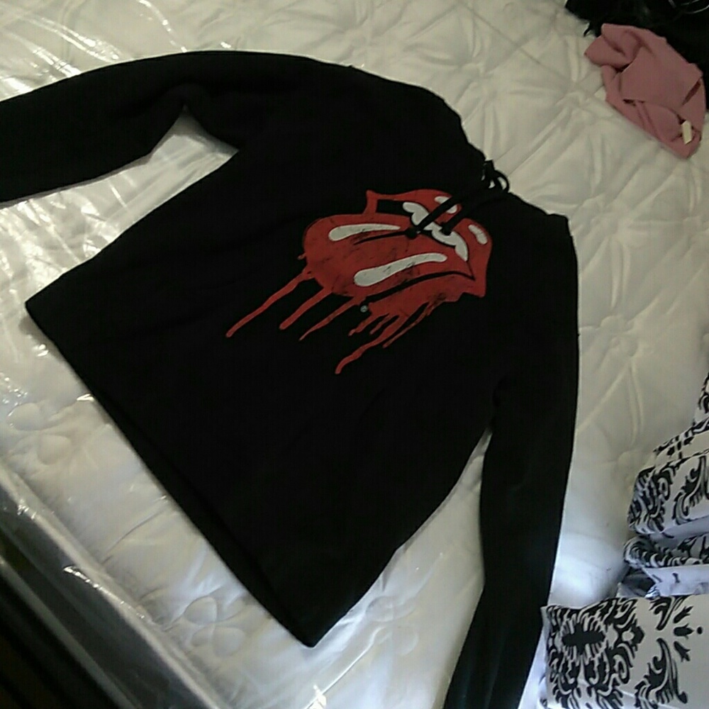 Sweater - Picture 2 of 3