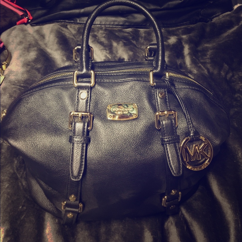 Leather Michael Kors bag
