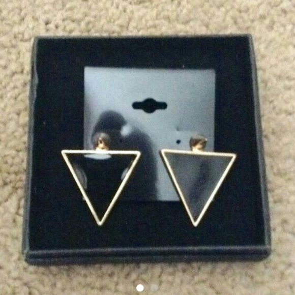 ASOS Black Triangle Earrings - Picture 1 of 2