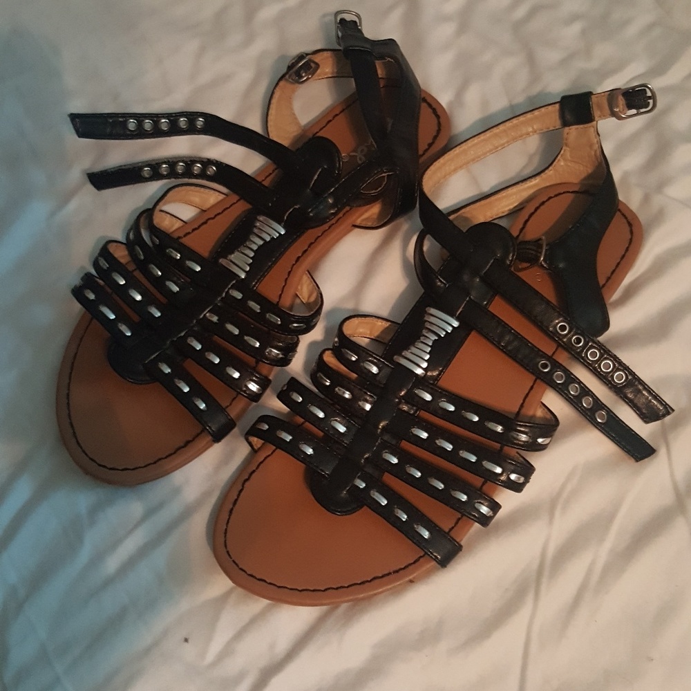 Black and silver sandles