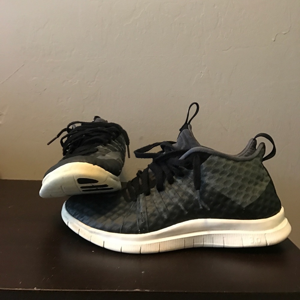 Nike hyperrev