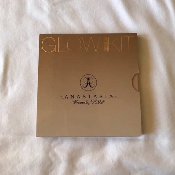 NWT Anastasia Beverly Hills sun dipped glow kit - Picture 3 of 4
