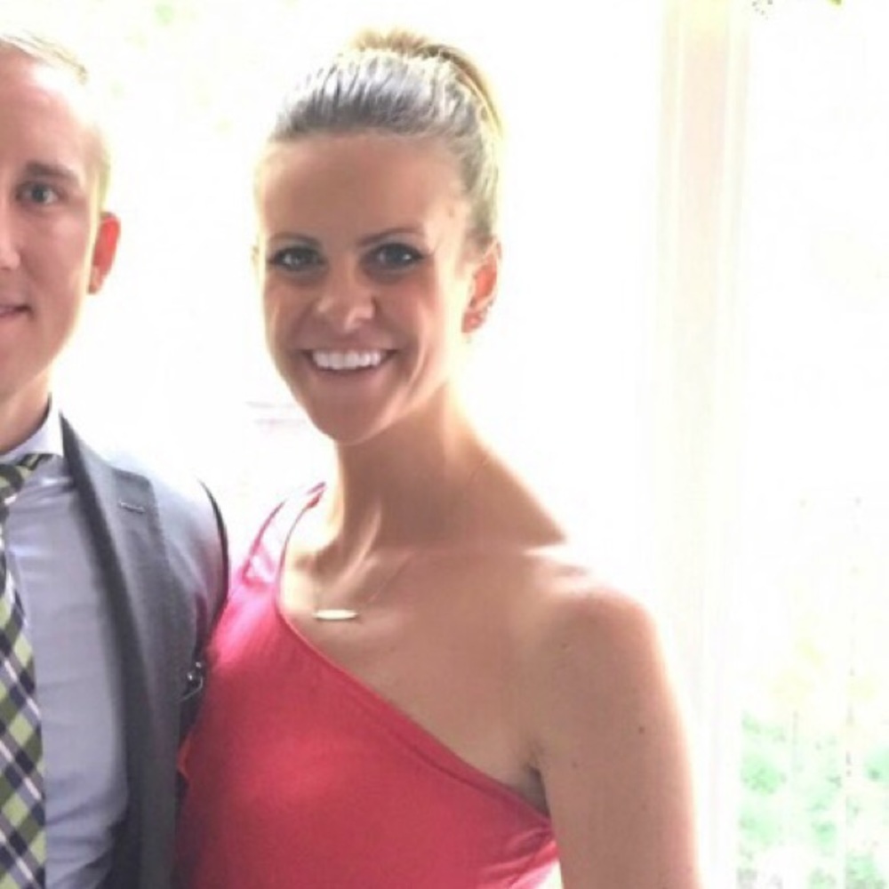 Meet your Posher, Abbey