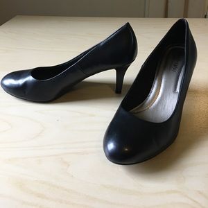 Black Flax Leather 3in Comfort Plus Heels