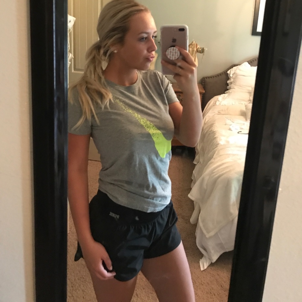Nike tee shirt