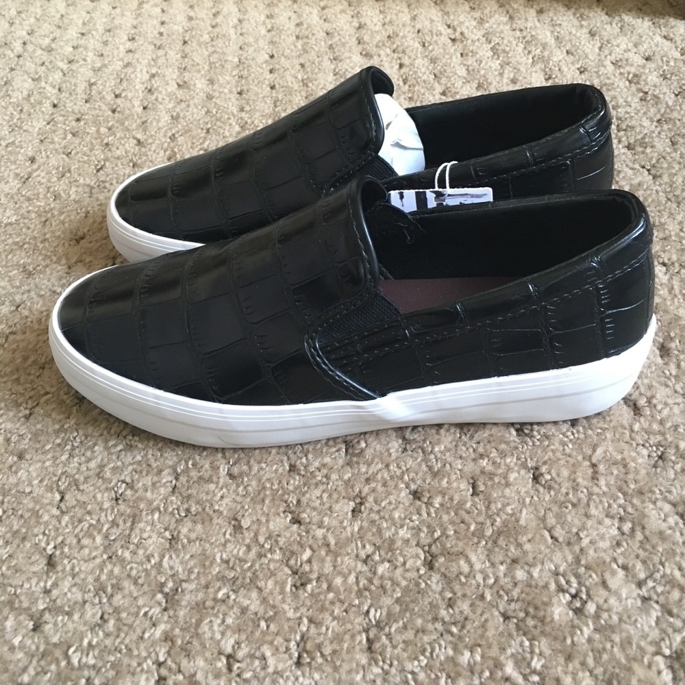 ⚡️2xHP⚡️Zara Embossed Leather Slip-Ons - Picture 2 of 4