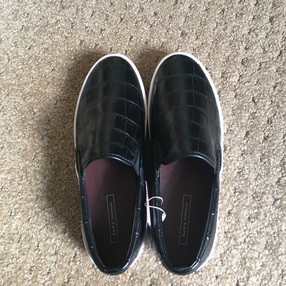 ⚡️2xHP⚡️Zara Embossed Leather Slip-Ons - Picture 4 of 4