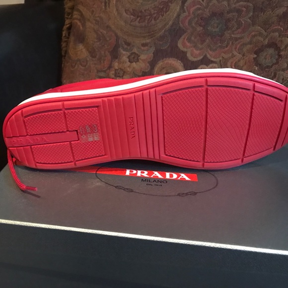 Prada shoes red and white. Brand new ! - Picture 2 of 4