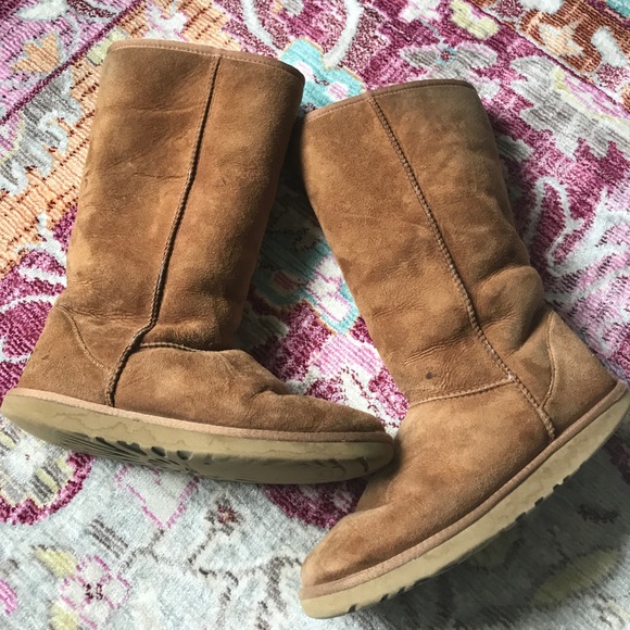UGG Shoes - UGG tall chestnut brown boots size 9