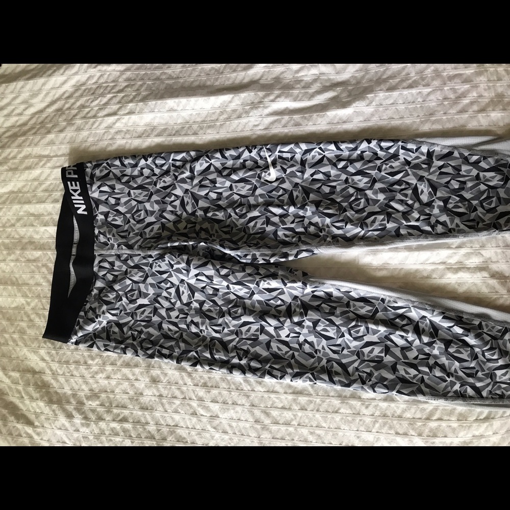 Nike leggings