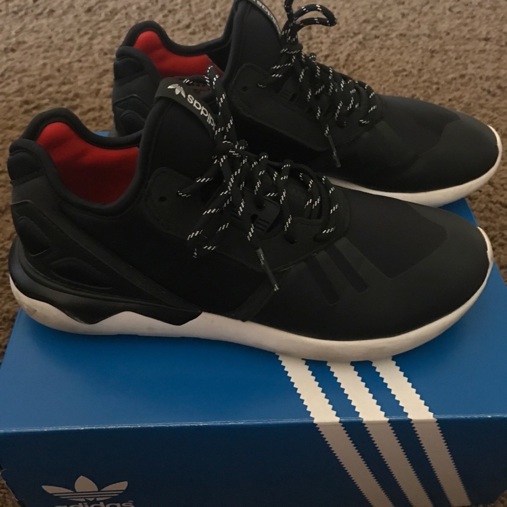 Adidas tubular