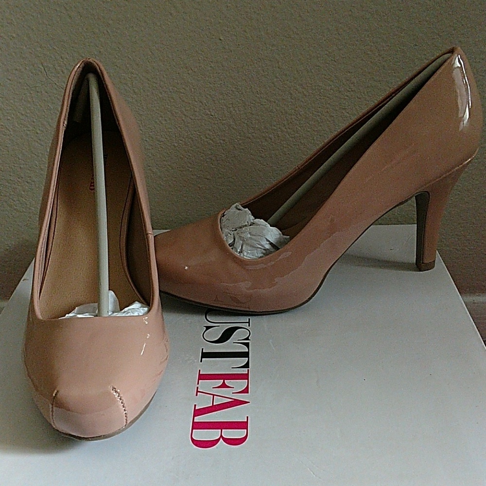 Blush color heel