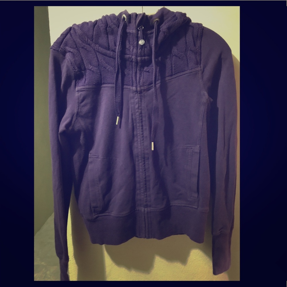 Lululemon sweater!