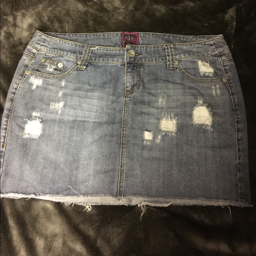 Denim skirt