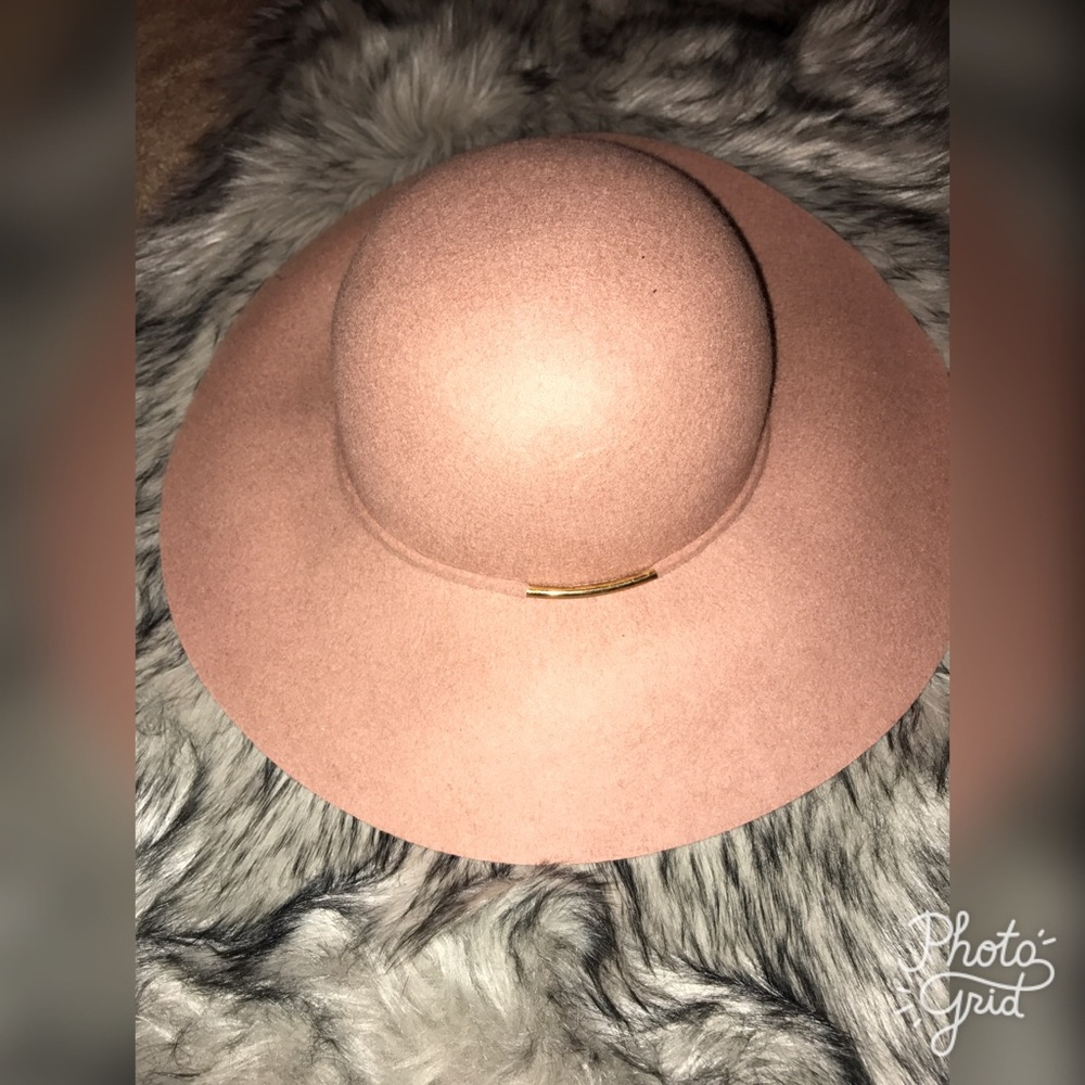 Cute beige hat