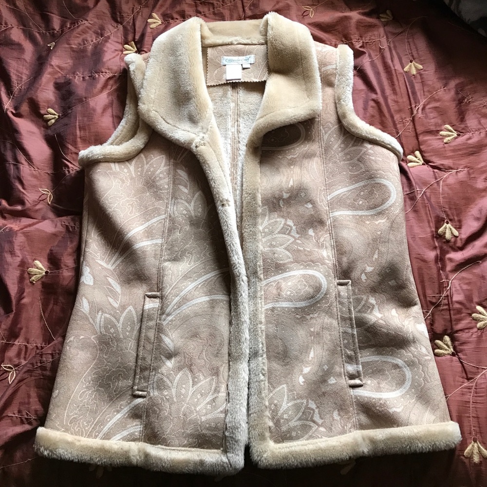 Beautiful vest... Soft
