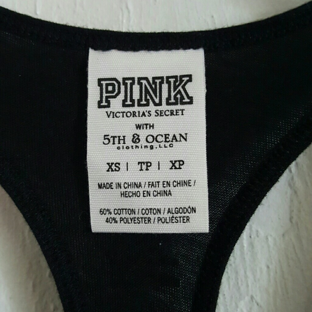 Victoria Secret - Picture 3 of 3