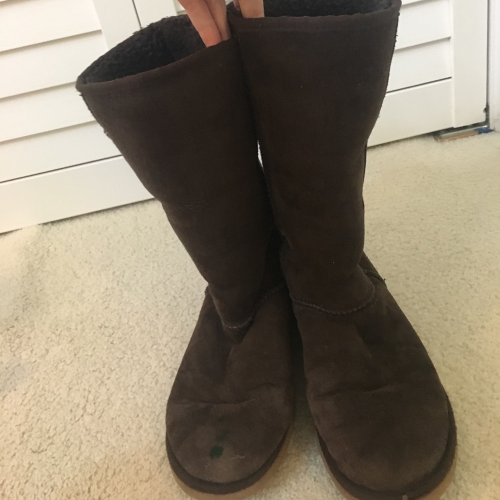 Brown Ugg boots