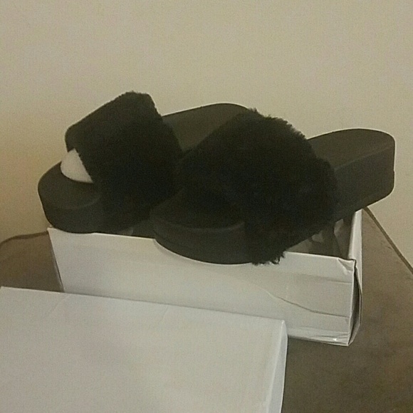 Black slide on plattform from nasty gal - Picture 1 of 3