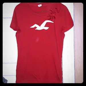 Hollister t shirt