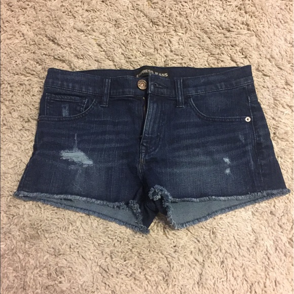 Express Jean Shorts - Picture 1 of 3