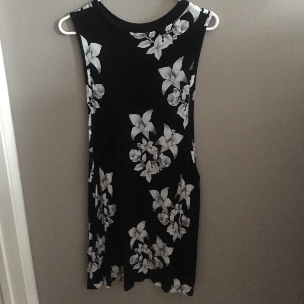 Oversized coverup tank.
