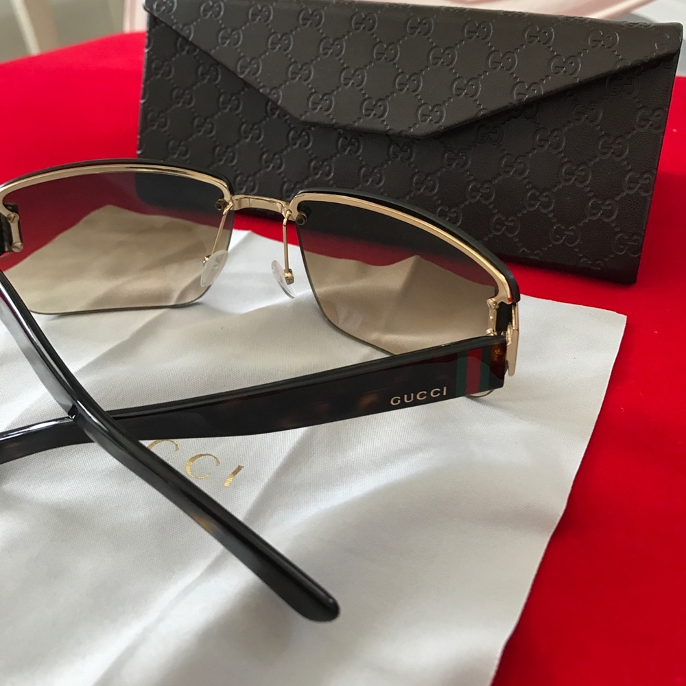 Gucci sunglasses