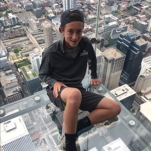 Meet your Posher, Alex