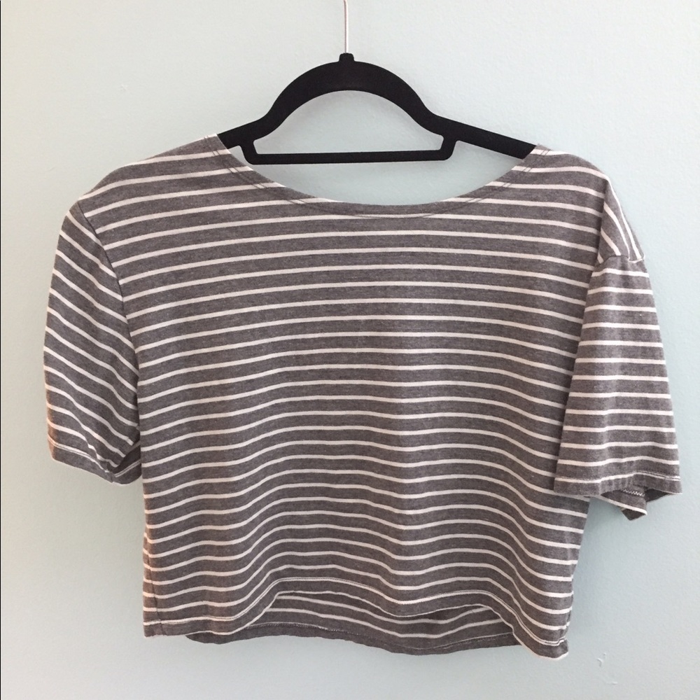 ‼️ 1 hour sale‼️ Striped Boxy Crop Top