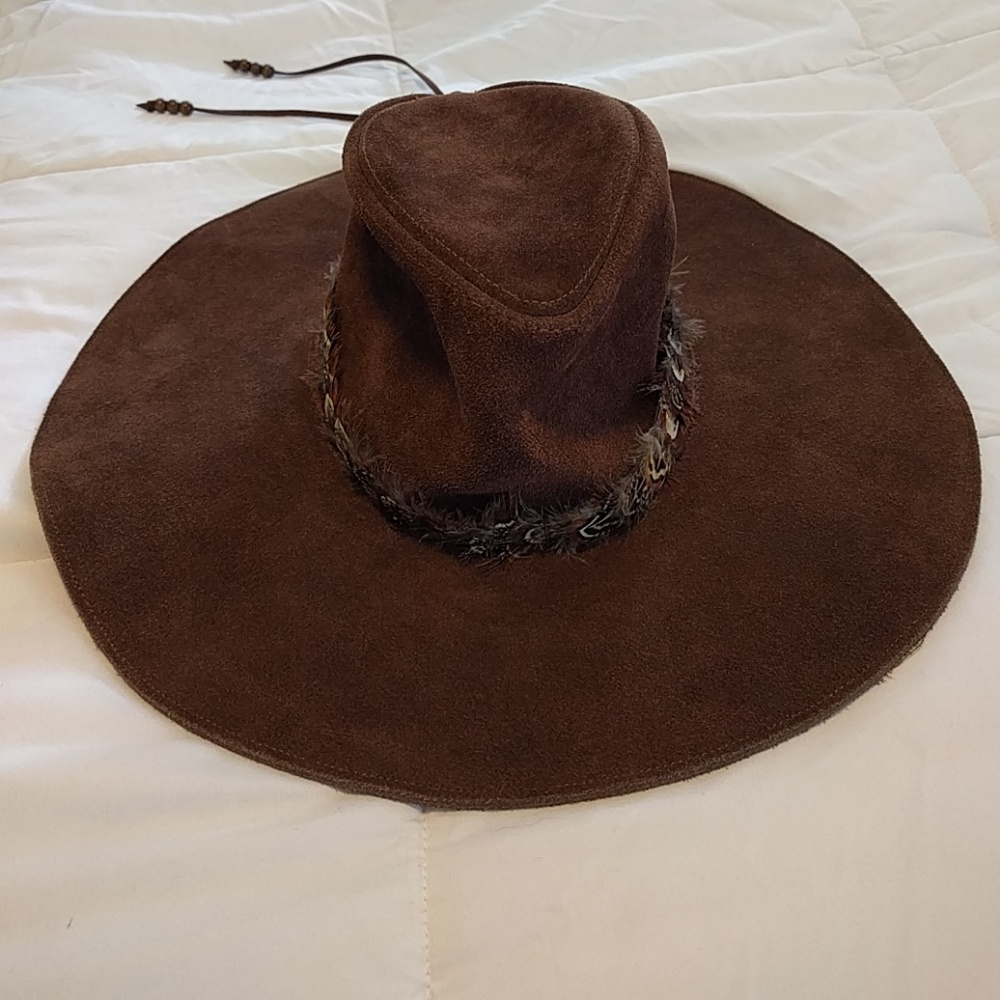 Staring at the stars suede floppy western hat