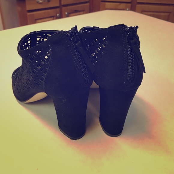 Steve Madden booties - Picture 4 of 4