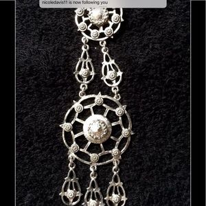 GOTHIC MIDDLE AGES LOOK SWING MOVEMENT BROOCH PIN