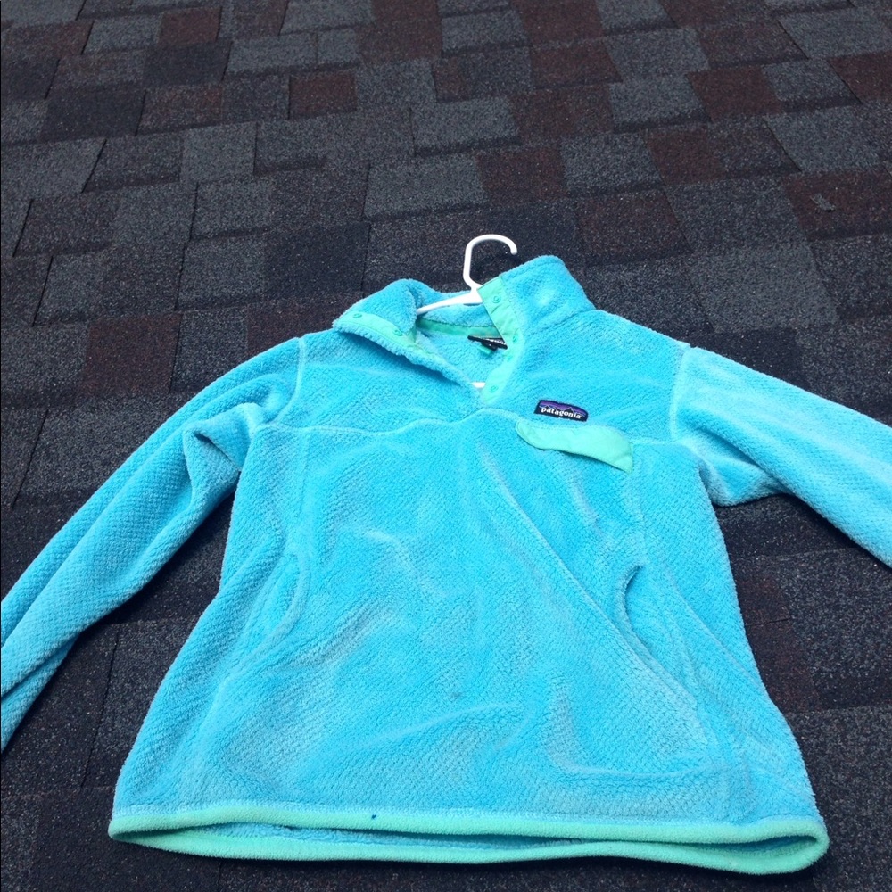 Light turquoise Patagonia