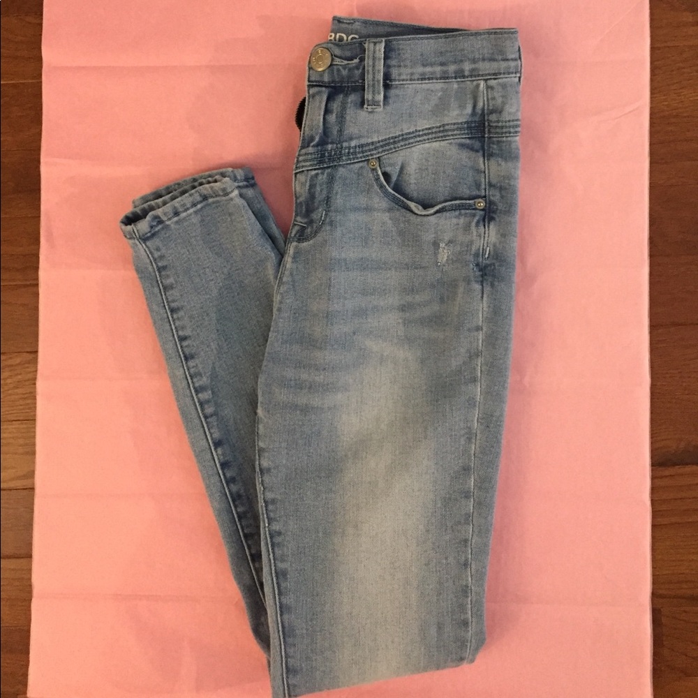 Light Wash High Rise Jeans