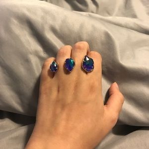 Super rare Kendra Scott in brand-new condition!!!