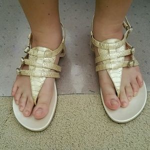 Womens size 8 cream sandal