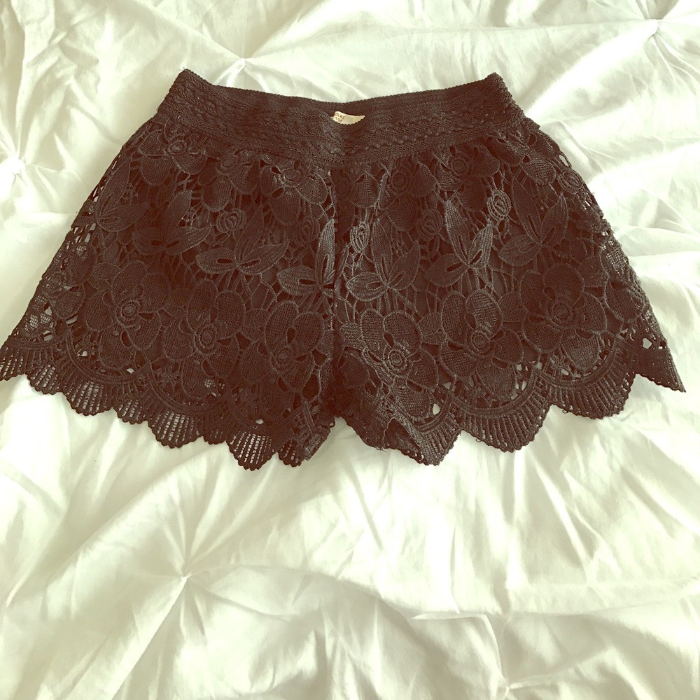 Lace black shorts