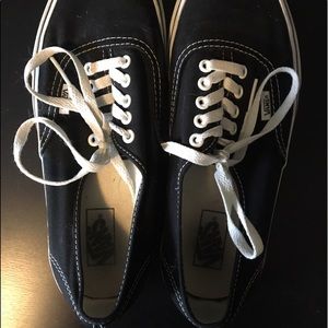 Black Vans Shoes