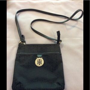 Tommy Hilfiger Shoulder strap purse
