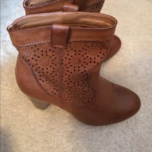 Charming Charlie cowgirl boots