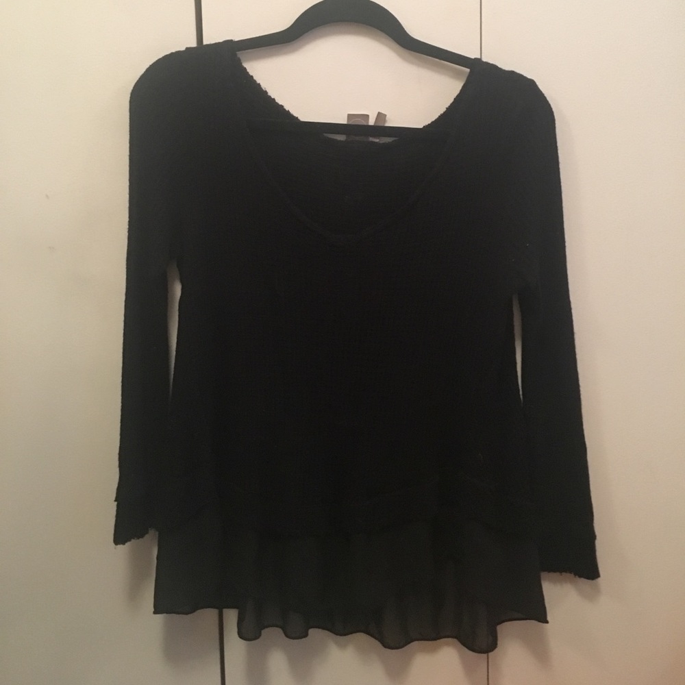 Black Sweater w Mesh Bottom