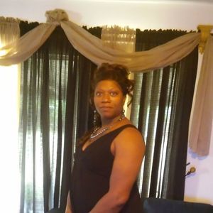 Meet your Posher, Benita