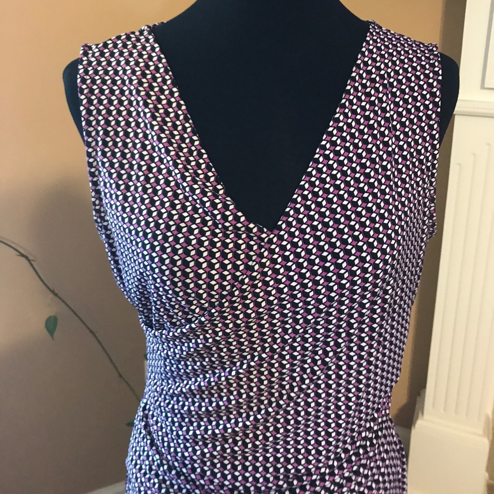 Dress 🌹👗🌹 - Picture 4 of 5