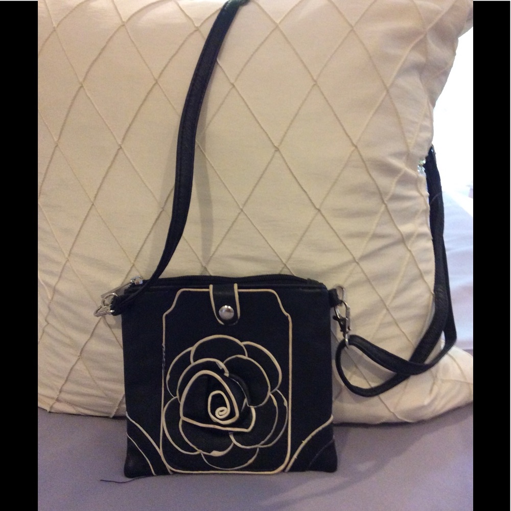 Small Black Leather Strap Purse