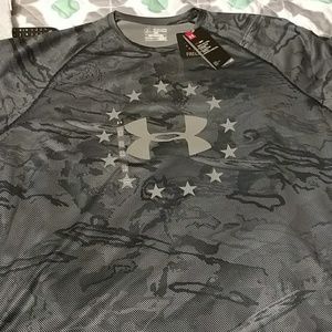 Men's Under Armour Shirt