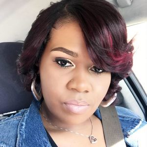 Meet your Posher, Keisha