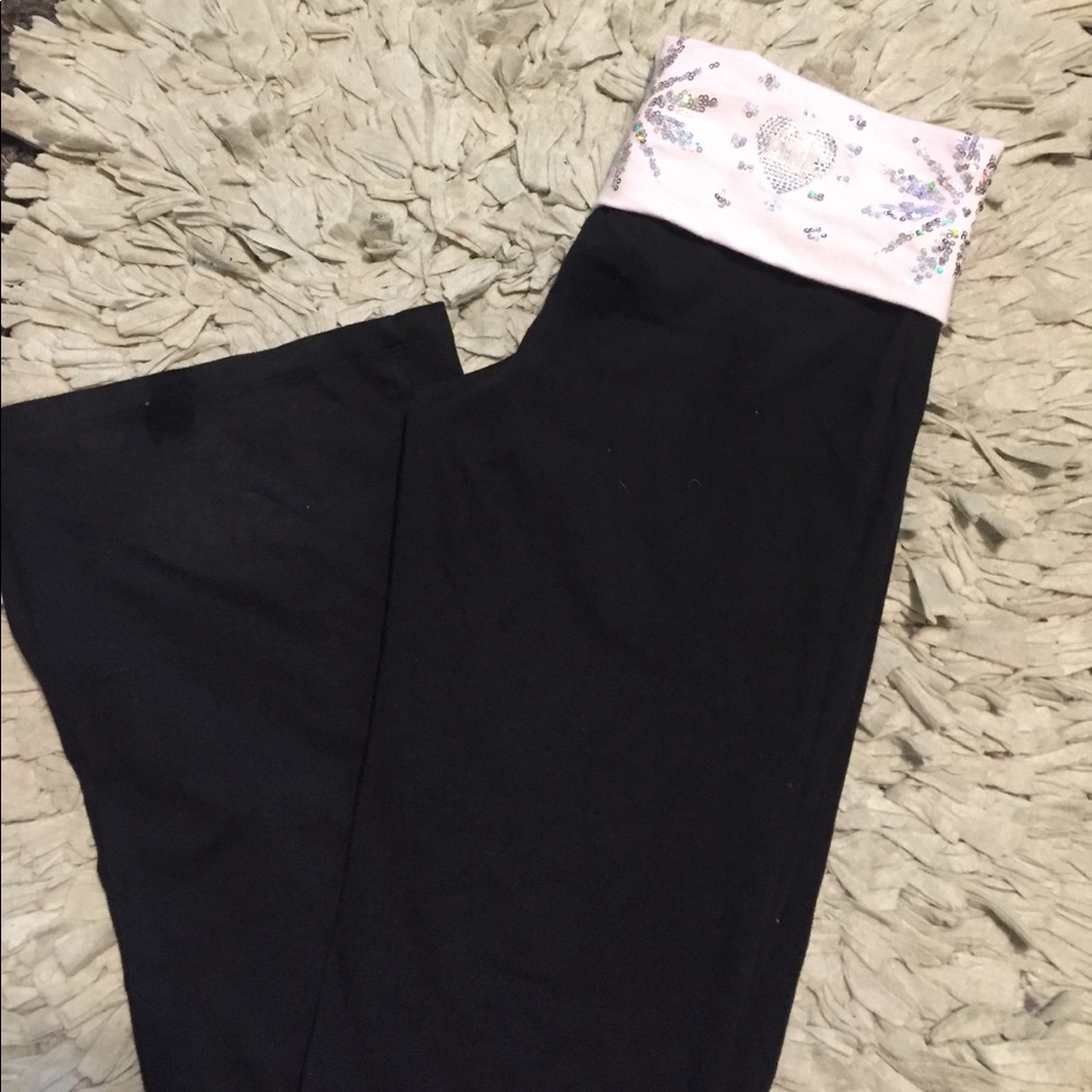 VS PINK yoga pants