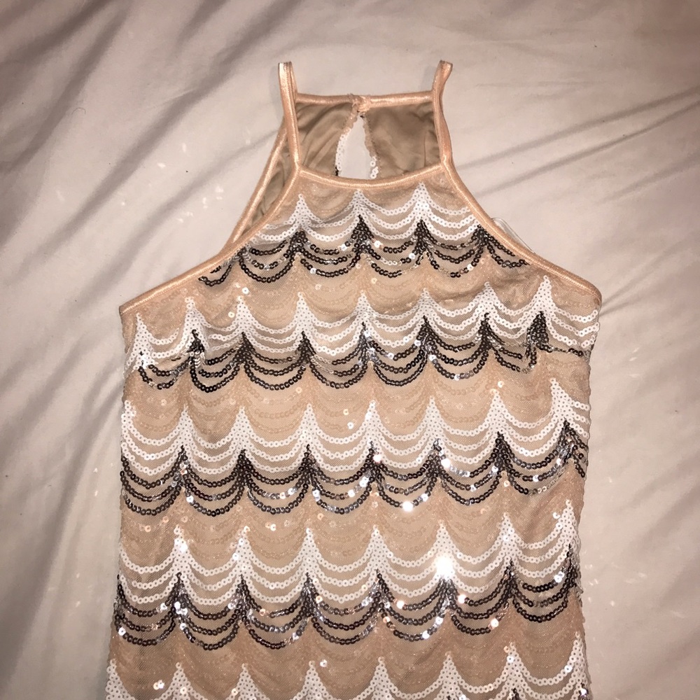 SeXy Sequined Dress - Picture 4 of 8