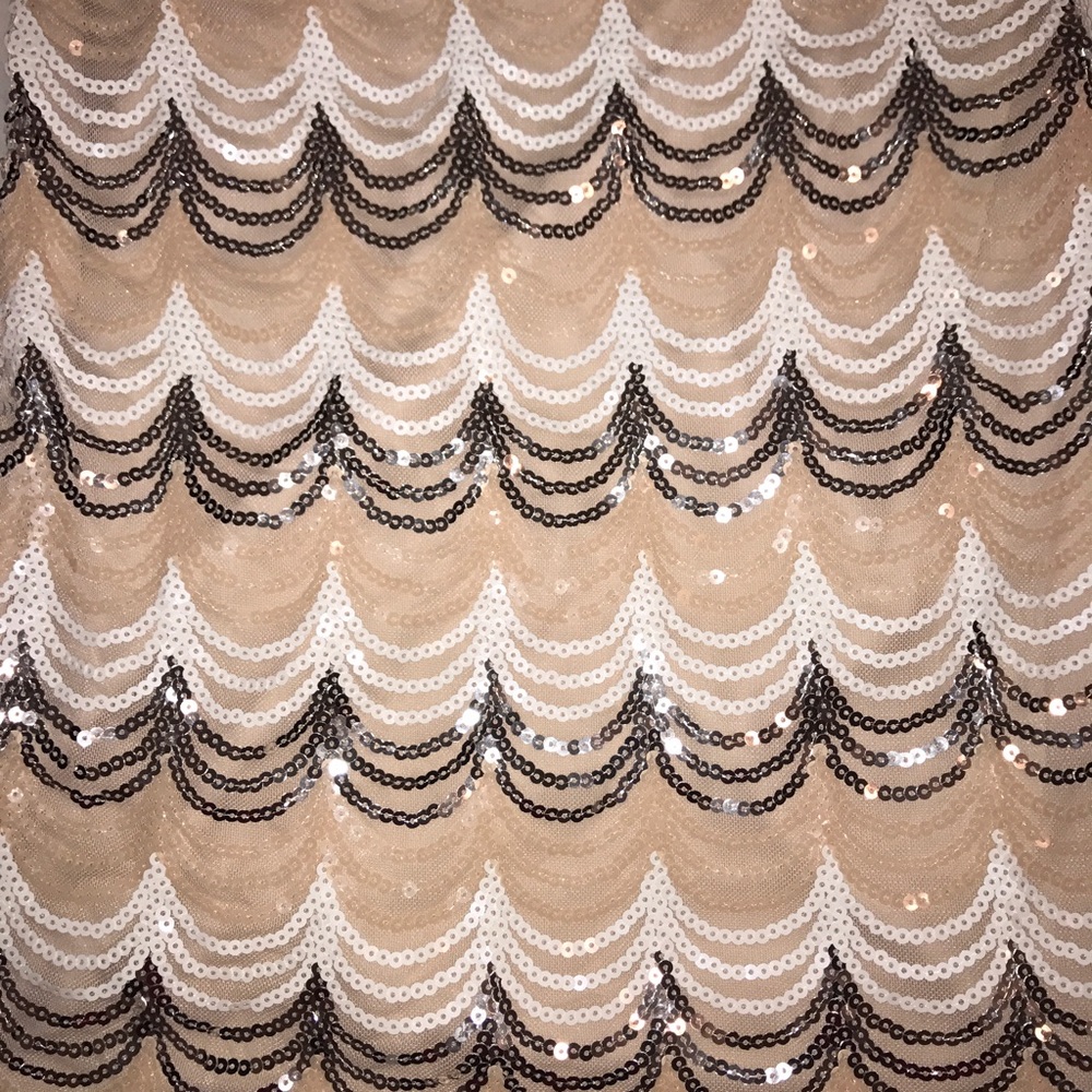 SeXy Sequined Dress - Picture 5 of 8