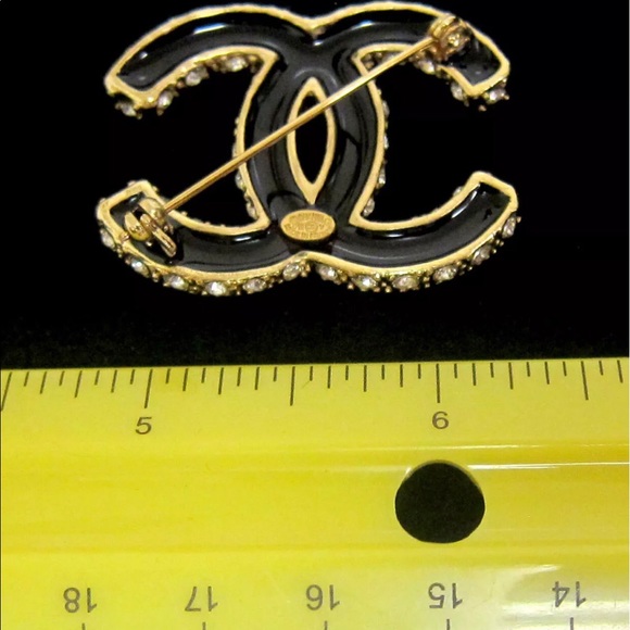 CHANEL Pin Brooch - Picture 4 of 4